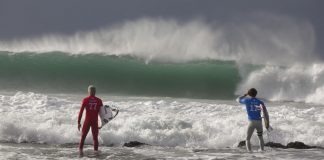 Parafina invade J-Bay