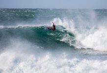 Filipe e Italo favoritos em J-Bay?