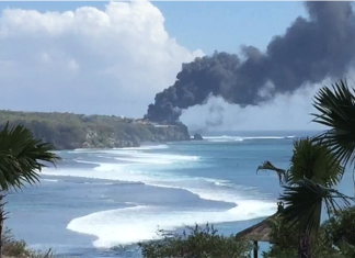 Incêndio atinge Uluwatu