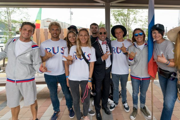 Equipe da Rússia, Cerimônia de abertura do UR ISA World Surfing Games 2018, Long Beach, Tahara, Japão. Foto: ISA / Sean Evans.