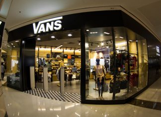 Vans inaugura loja