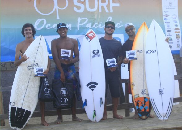 Pódio Local Open, ASJ Ocean Pacific 2018, Joaquina, Florianópolis (SC). Foto: Basilio Ruy/P.P07.