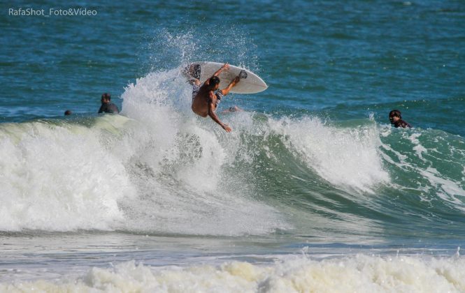 Rafael Cabral, Guarda do Embaú (SC). Foto: Rafa Shot Photography.