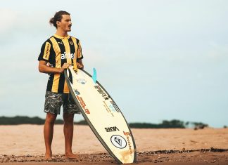 Peñarol investe no surfe