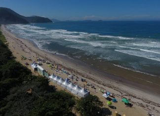 Bastidores de Ubatuba