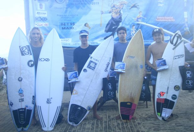 Pódio Sub 18, OP ASJ Kids and Kings 2019, Joaquina, Florianópolis (SC). Foto: Basilio Ruy/P.P07.