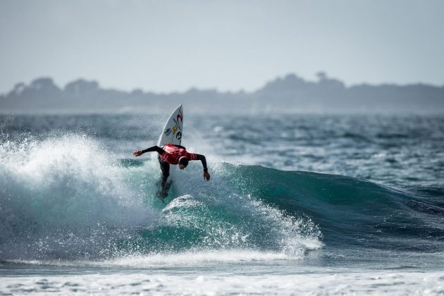 Luis Iturria, Rip Curl Pro Search 2019, Ilha Grande de Chiloé, Chile. Foto: Luis Barra.