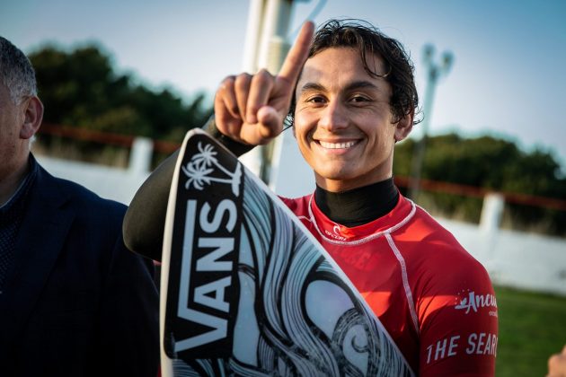 Nicolás Vargas, Rip Curl Pro Search 2019, Ilha Grande de Chiloé, Chile. Foto: Luis Barra.