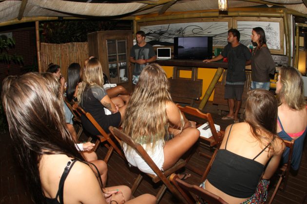 Surf Coach Feminino 2019, Ilha do Mel. Foto: Douglas Cominski.