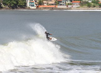 Rennó investe nas esquerdas