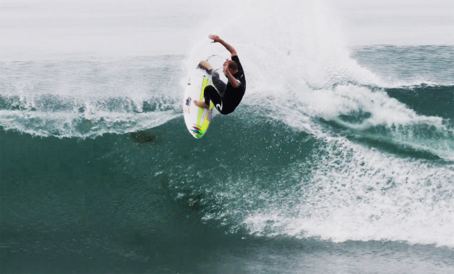 Lower Trestles - Fanning comanda sessão | Waves