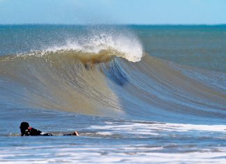 Surfe retorna a Torres