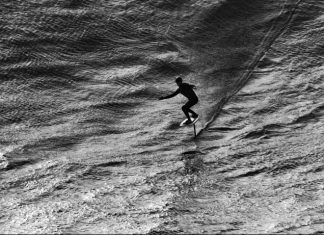 De foil em Nazaré