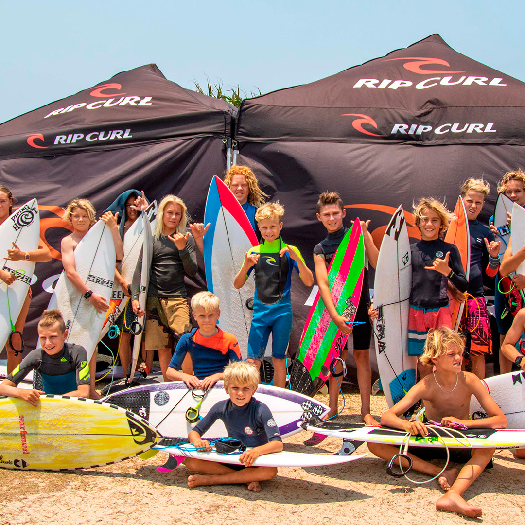 Grom Search Rip Curl adia final Waves