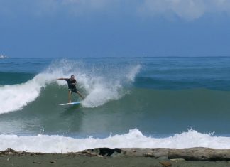 Cabeça em modo surfe