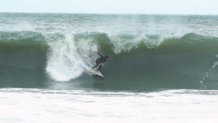 Gabriel Medina, Paúba, São Sebastião (SP). Foto: Anderson Ramalho / @stokedsoulfilms.