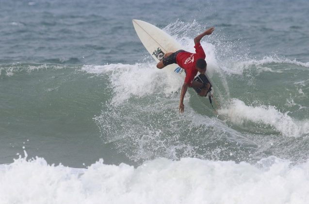 Ytalo Oliveira, Praia da Taíba, São Gonçalo do Amarante (CE). Foto: Lima Jr.