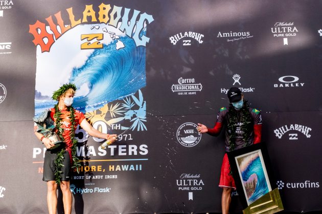 John John Florence e Gabriel Medina, Billabong Pipe Masters 2020, North Shore de Oahu, Havaí. Foto: WSL / Keoki.