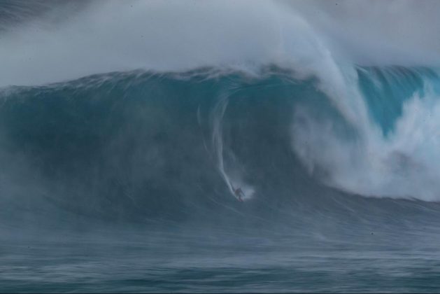 Yuri Soledade, Jaws, Maui, Havaí. Foto: Aaron Lynton.