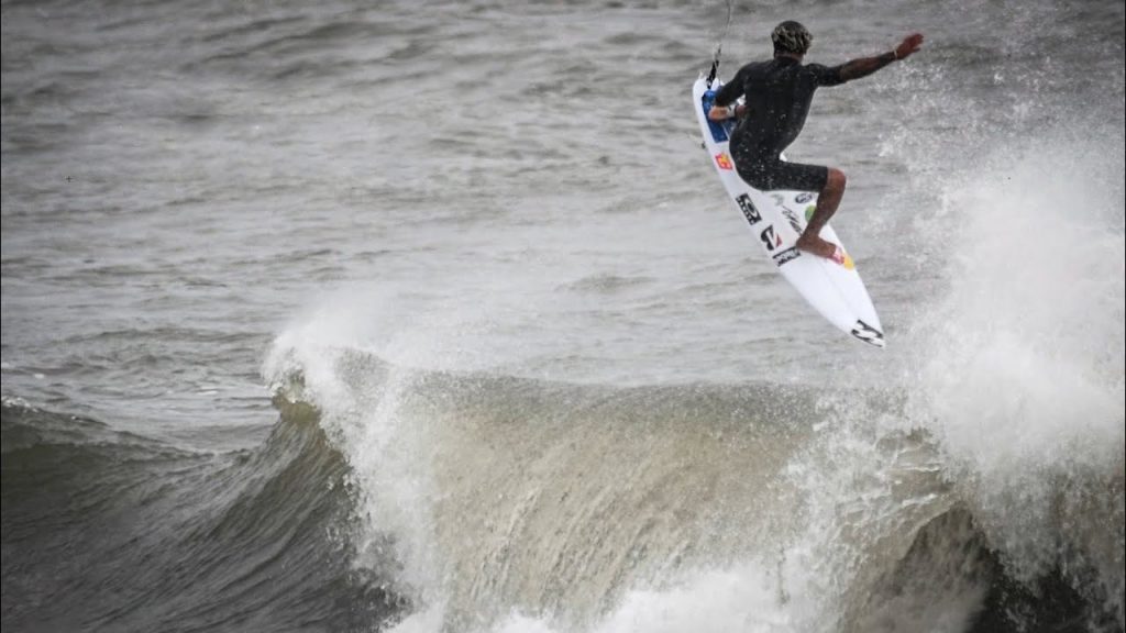 Italo Ferreira, Merewether Beach, Newcastle