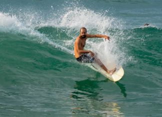 Surfe e poesia no Rio