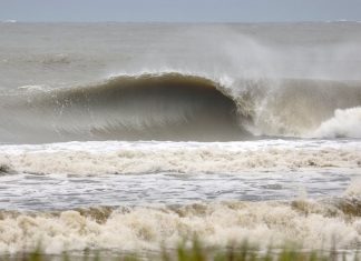 Swell do furacão no Golfo