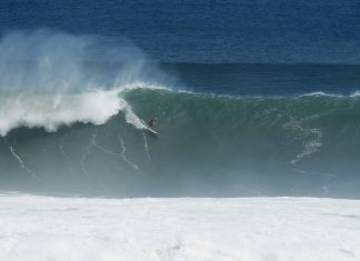 Uluwatu gigante