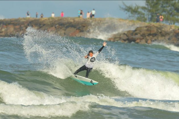 Circuito Surf Talentos 2021, Molhes da Barra, Laguna (SC). Foto: Márcio David.