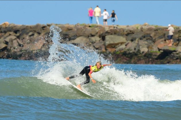 Circuito Surf Talentos 2021, Molhes da Barra, Laguna (SC). Foto: Márcio David.