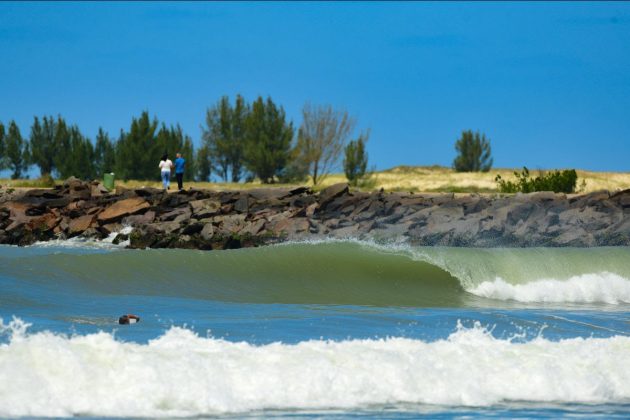 Circuito Surf Talentos 2021, Molhes da Barra, Laguna (SC). Foto: Márcio David.