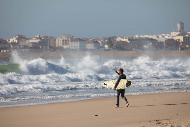 Anthony Walsh, Supertubos, Peniche, Portugal. Foto: André Carvalho.