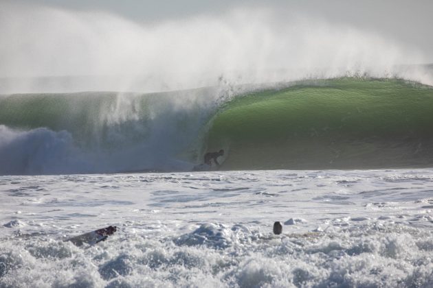 Pedro Boonman, Supertubos, Peniche, Portugal. Foto: André Carvalho.