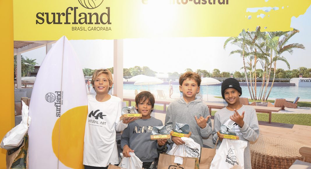 Pódio Sub 10, Surfland Brasil apresenta Circuito Surf Talentos Oceano 2022, Garopaba (SC). Foto: Marcio David.