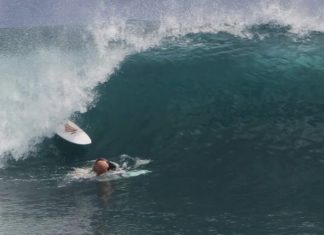 Colisão em Uluwatu