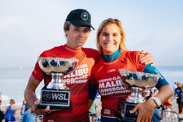 Harrison Roach e Soleil Errico, Classic Malibu, First Point, Malibu Beach, Califórnia (EUA). Foto: WSL / Beatriz Ryder.