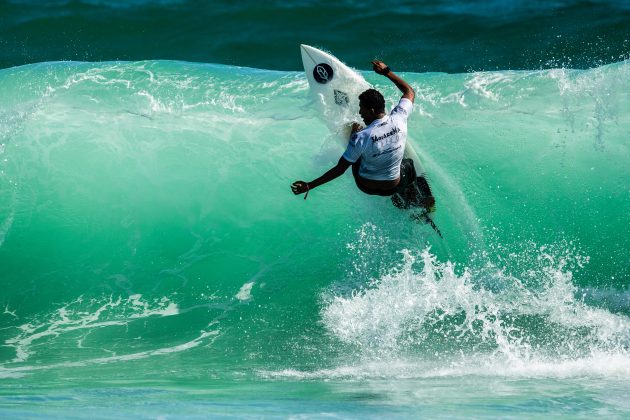 Cauã Costa, Saquarema Pro, Praia de Itaúna (RJ). Foto: WSL / Thiago Diz.