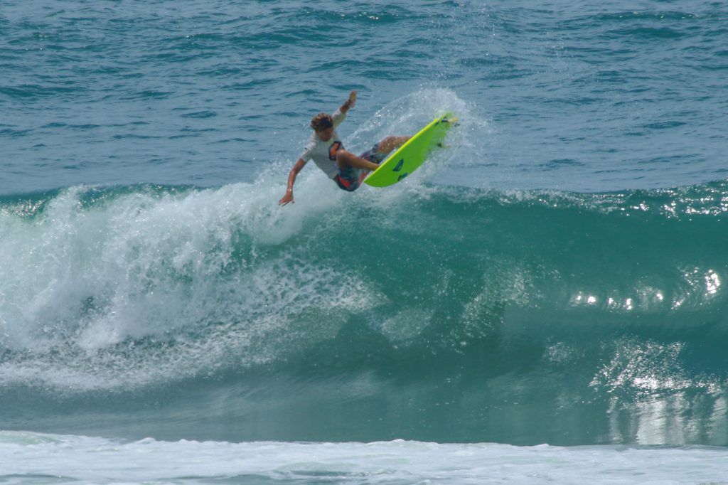 Surf Trip SP Contest, Praia do Tombo, Guarujá (SP)