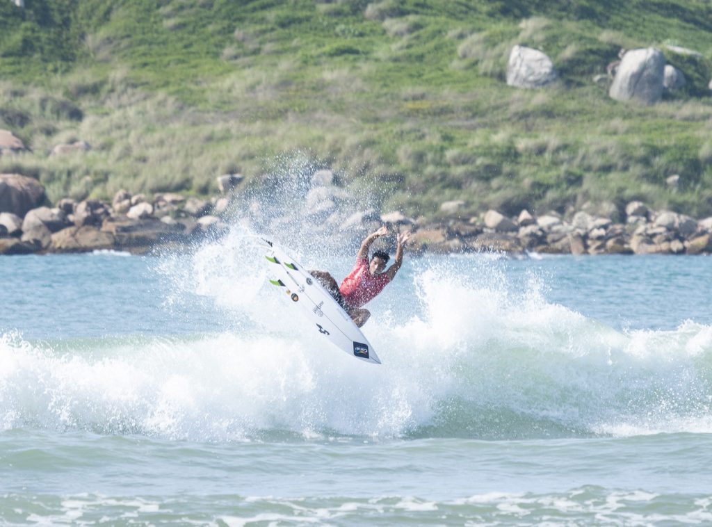 Walley Guimarães, Praia da Vila, Imbituba Surf Tour