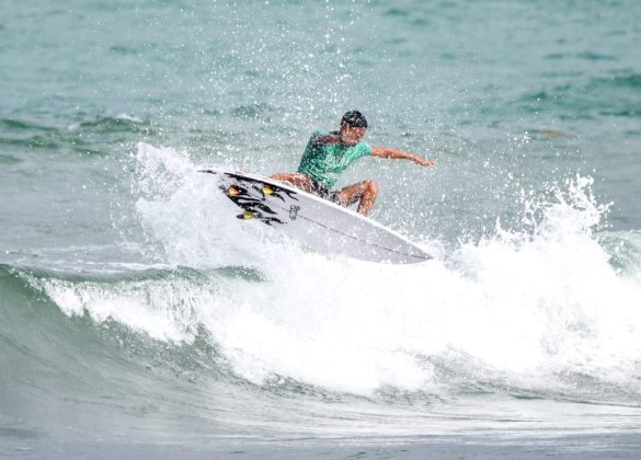 Fabrício Bulhões, Tivoli Triple Crown, Praia do Forte (BA). Foto: Abel Baião.