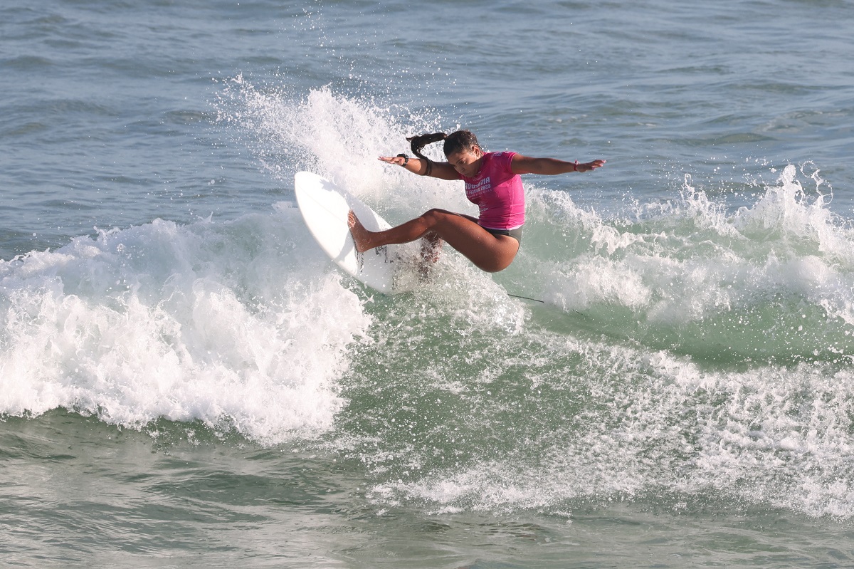 Tainá Hinckel faz o maior somatório da categoria Junior na quinta-feira.