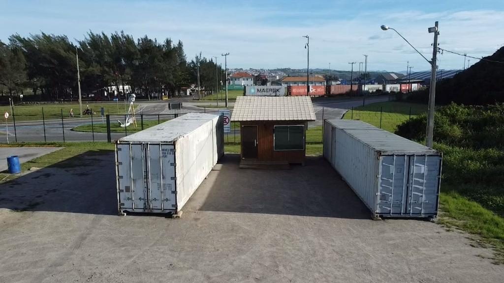 Primeiros equipamentos começam a chegar no Canto da Praia da Vila.