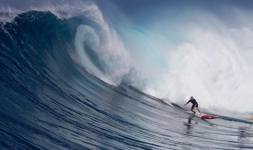 Gary Linden encara qualquer tipo de mar.