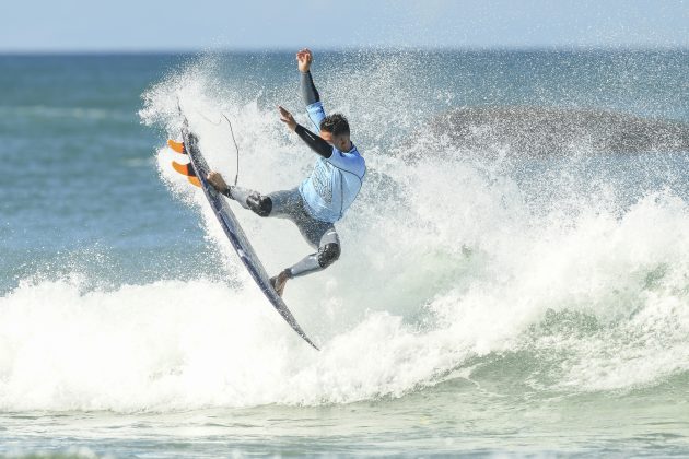 Walley Guimarãess, Floripa Pro, Praia da Joaquina, Florianópolis (SC). Foto: Marcio David.