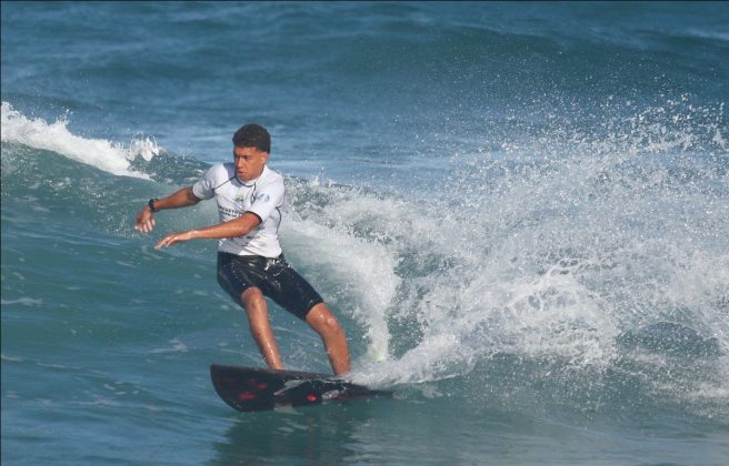 Léo Bruno, Circuito ASPM 2023, Praia Mole, Florianópolis (SC). Foto: Basilio Ruy / P.P07.