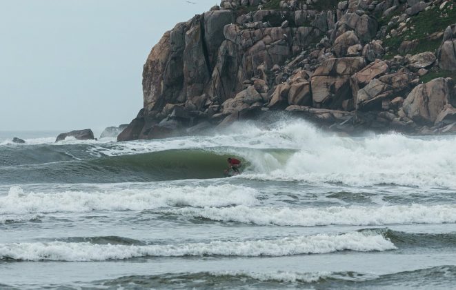 Adriano Lemos, Circuito Imbitubense 2023, Praia da Vila (SC). Foto: @jack_positiveimagens.