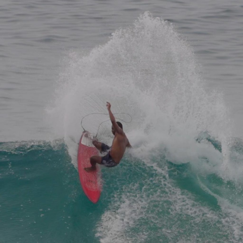 Lowers Trestles, San Clemente, Califórnia.