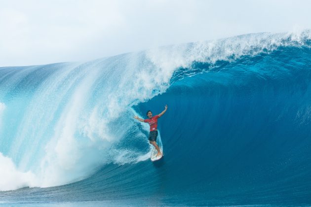 Barron Mamiya, Tahiti Pro 2024, Teahupoo. Foto: WSL / Sloane.