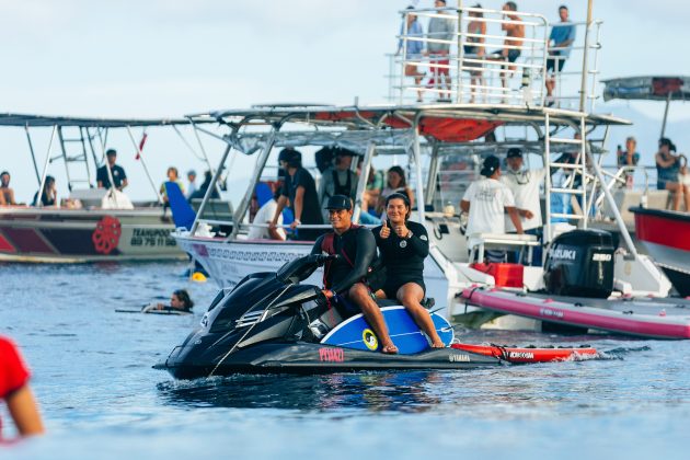 Brisa Hennessy, Tahiti Pro 2024, Teahupoo. Foto: WSL / Matt Dunbar.