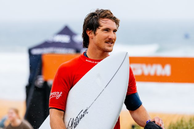 Dimitri Poulos, Sydney Surf Pro 2024, North Narrabeen, New South Wales, Austrália. Foto: WSL / Cait Miers.