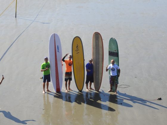 Primeiro Torneio Brasileiro Interclubes de Longboard, Quebra Mar, Santos (SP). Foto: Fábio Paulista.